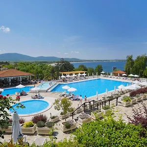 Ośrodek wypoczynkowy Santa Marina Village ****