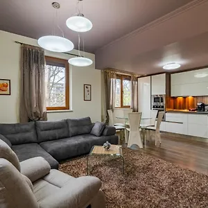 Apartament Cosy Luxury Flat In The Centrum- 90sqm - 3 Rooms.